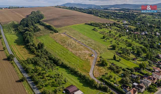 Prodej stavebního pozemku 1 082 m², Poličná, okres Vsetín