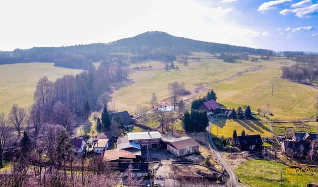 Prodej výrobních prostor 500 m², Staré Křečany, okres Děčín