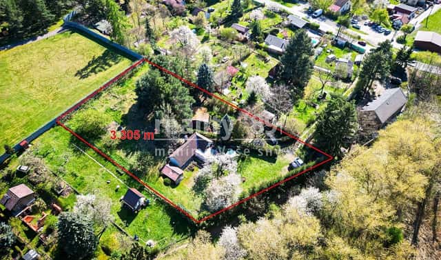 Prodej stavebního pozemku 3 305 m², Hostivice – Břve, okres Praha-západ