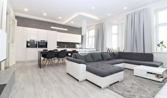 Prodej bytu 3+kk 94 m², Bezručova, Jihlava