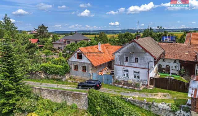 Prodej domu 186 m² s pozemkem 186 m², Hroubovice, okres Chrudim