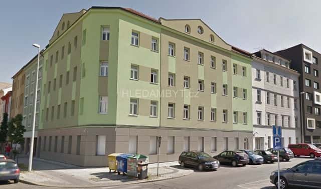 Pronájem bytu 2+1 84 m², Smolenská, Praha 10 – Vršovice