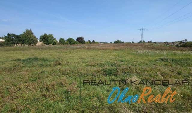 Prodej stavebního pozemku 1 726 m², Šumná, okres Znojmo