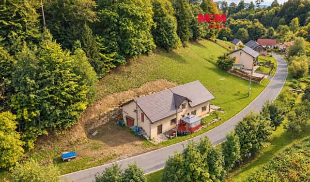 Prodej domu 159 m² s pozemkem 2 348 m², Česká Metuje – Vlásenka, okres Náchod