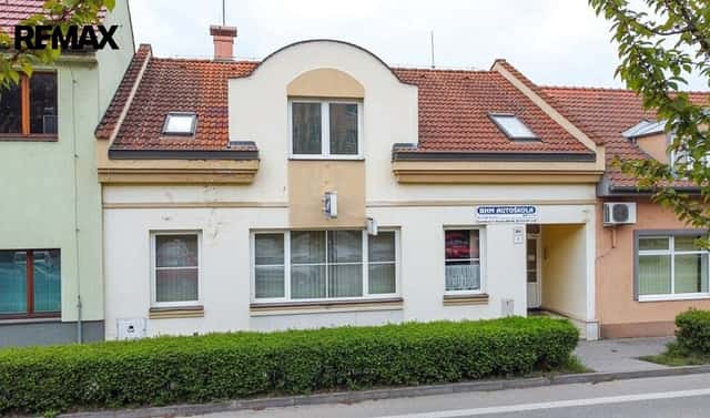 Prodej kanceláře 320 m², Sovadinova, Břeclav