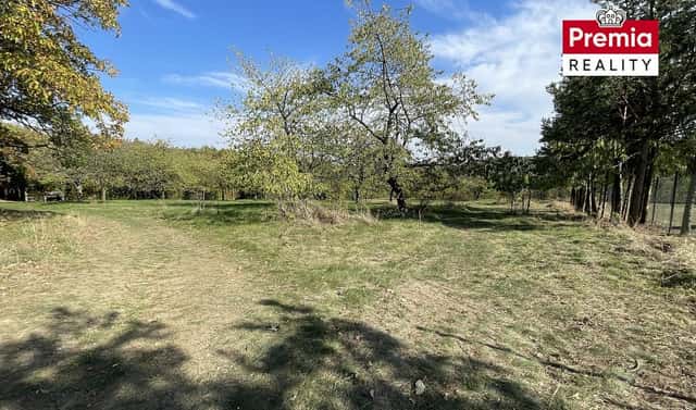 Prodej stavebního pozemku 1 000 m², Tavíkovice, okres Znojmo