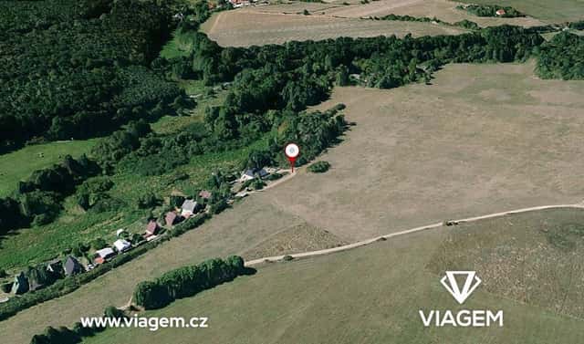 Prodej pole 2 089 m², Čisovice, okres Praha-západ
