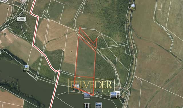 Prodej pozemku 46 692 m², Modlany, okres Teplice