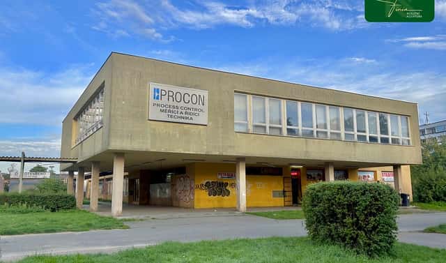 Pronájem kanceláře 1 722 m², Jižní, Česká Lípa