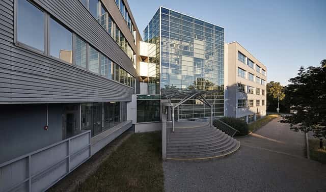 Pronájem kanceláře 122 m², Třebohostická, Praha 10 – Strašnice