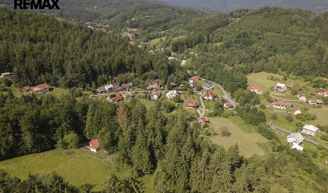 Prodej stavebního pozemku 6 542 m², Prostřední Bečva, okres Vsetín