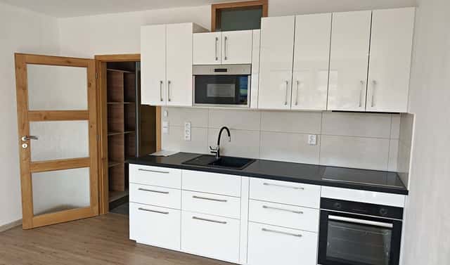 Pronájem bytu 1+kk 32 m², Jičínská, Nový Jičín – Loučka