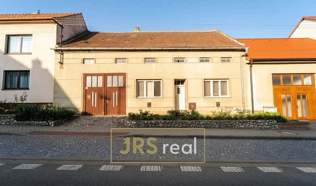 Prodej domu 130 m² s pozemkem 471 m², Čejkovice, okres Hodonín