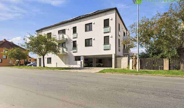 Prodej bytu 3+kk 93 m², Grůska, Strážnice, okres Hodonín