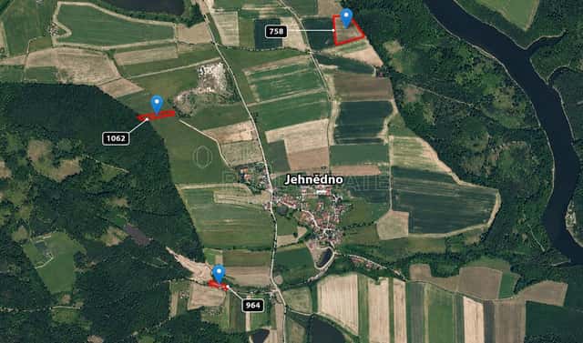 Prodej pole 26 614 m², Albrechtice nad Vltavou, okres Písek