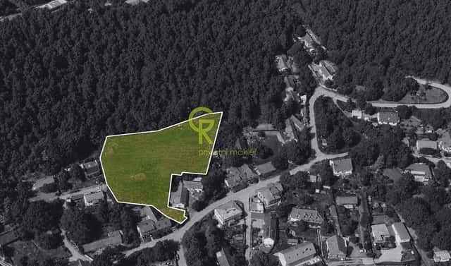 Prodej stavebního pozemku 3 752 m², Husinecká, Husinec, okres Praha-východ