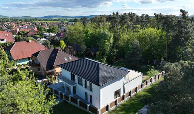 Prodej domu 235 m² s pozemkem 951 m², Tři Dvory, okres Kolín