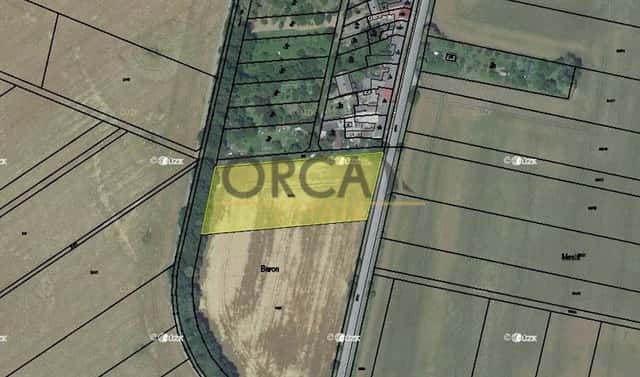 Prodej pole 2 856 m², Oplocany, okres Přerov