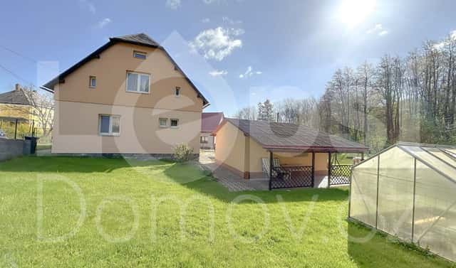 Prodej domu 185 m² s pozemkem 1 515 m², Vlčice, okres Jeseník
