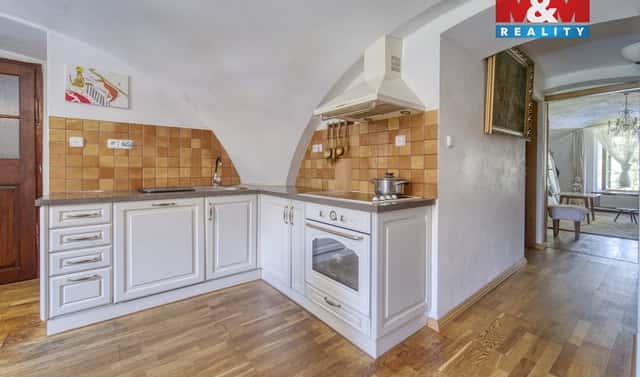 Prodej ubytovacího objektu 1 614 m², Červené Poříčí, okres Klatovy