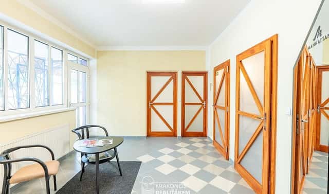 Pronájem komerčního objektu (jiného typu) 96 m², Tř. 1. máje, Hranice – Hranice I-Město, okres Přerov