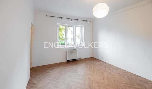 Pronájem bytu 1+kk 27 m², Ke Krči, Praha 4 – Braník
