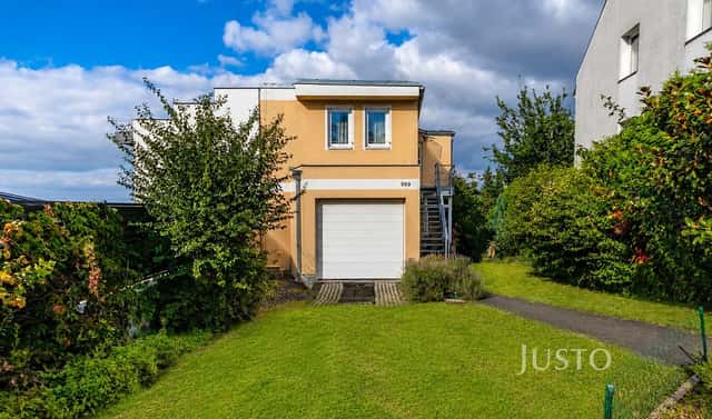 Prodej domu 206 m² s pozemkem 351 m², U hájovny, Praha 8 – Ďáblice