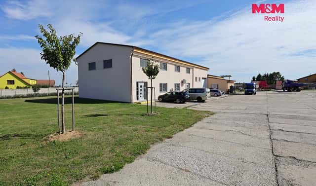 Prodej domu 1 381 m² s pozemkem 7 699 m², Zbraslavice, okres Kutná Hora
