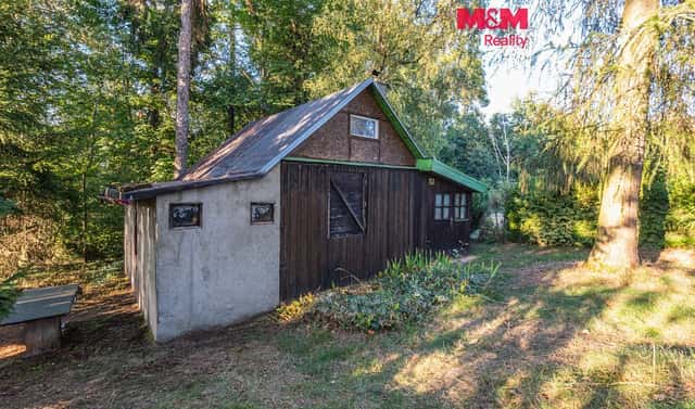 Prodej chaty/chalupy 28 m² s pozemkem 400 m², Klokočná, okres Praha-východ