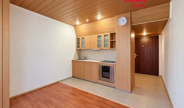 Pronájem bytu 1+1 39 m², Mládežnická, Jirkov, okres Chomutov