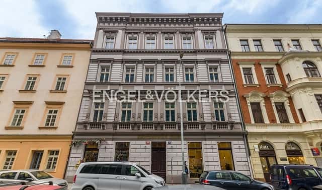 Pronájem obchodních prostor 93 m², Petrská, Praha 1 – Nové Město
