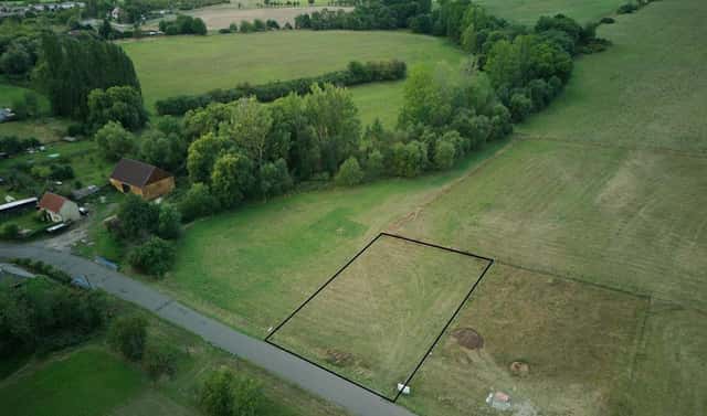 Prodej stavebního pozemku 1 350 m², Nepomyšl, okres Louny