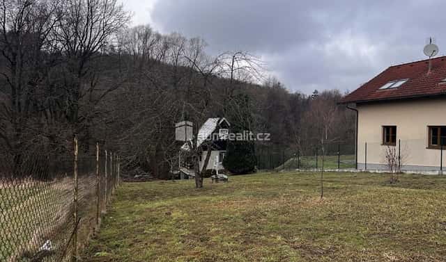 Prodej stavebního pozemku 1 005 m², Hrabůvky, Zlín – Prštné
