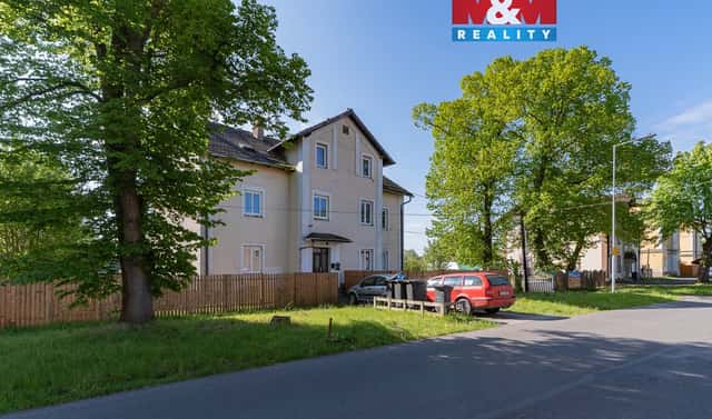 Prodej bytu 5+1 98 m², Cheb – Tršnice