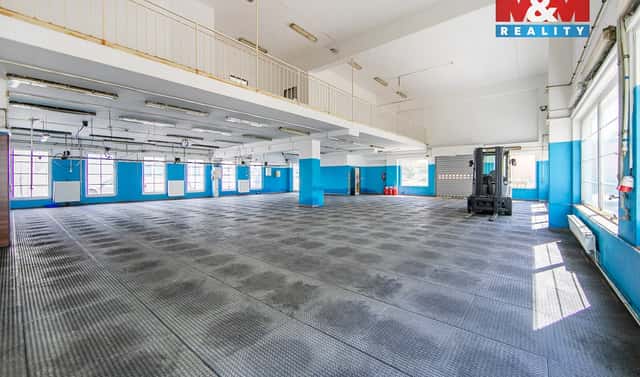Prodej výrobních prostor 4 311 m², Václava Nového, Rokycany – Nové Město