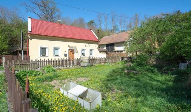 Prodej domu 111 m² s pozemkem 629 m², Chorušice – Choroušky, okres Mělník