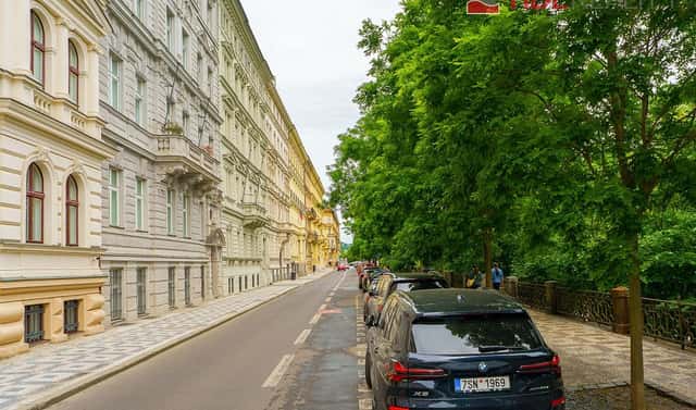 Prodej kanceláře 196 m², Janáčkovo nábřeží, Praha 5 – Malá Strana