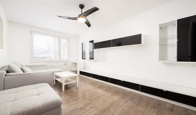Pronájem bytu 3+1 80 m², K Vystrkovu, Praha 4 – Modřany