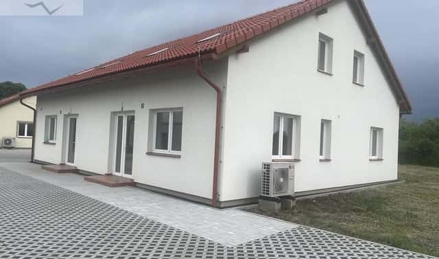 Prodej domu 128 m² s pozemkem 400 m², Spojovací, Postřižín, okres Mělník