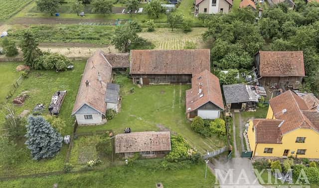 Prodej domu 196 m² s pozemkem 2 229 m², Běchary, okres Jičín