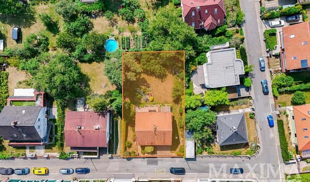 Prodej stavebního pozemku 800 m², Mezi lysinami, Praha 4 – Hodkovičky