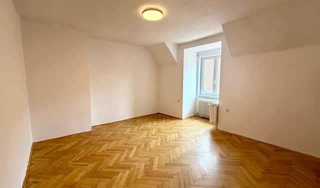 Pronájem bytu 1+kk 32 m², Jakubská, Cheb
