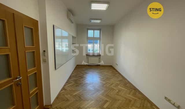 Pronájem kanceláře 108 m², Smetanova, Český Těšín, okres Karviná