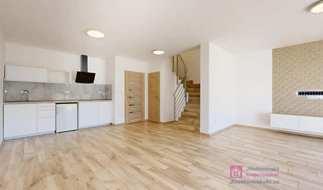 Prodej bytu 3+kk 141 m², Kapusty, Břeclav – Charvátská Nová Ves
