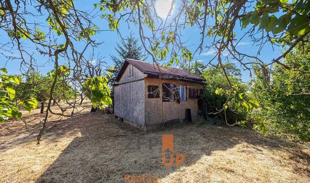 Prodej zahrady 1 372 m², Znojmo