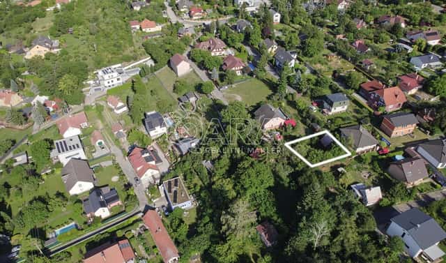 Prodej stavebního pozemku 354 m², Topolová, Statenice, okres Praha-západ