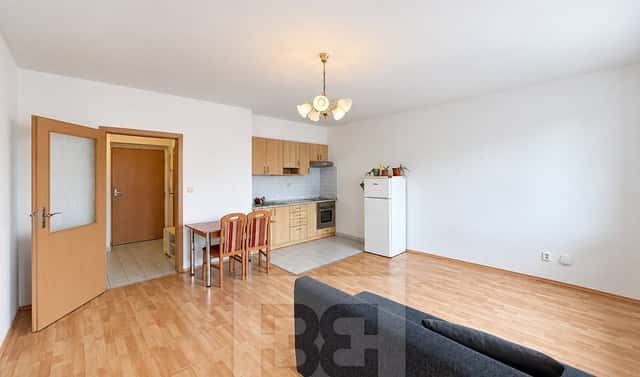 Pronájem bytu 1+kk 34 m², Padovská, Praha 10 – Horní Měcholupy
