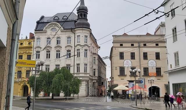 Pronájem kanceláře 28 m², Horní náměstí, Opava – Město