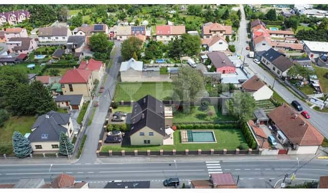 Prodej domu 136 m² s pozemkem 655 m², Pletený Újezd, okres Kladno