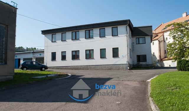 Pronájem výrobních prostor 68 m², Husova, Skuteč, okres Chrudim